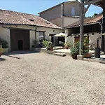 Petit Menot Apartment Salles-Lavalette