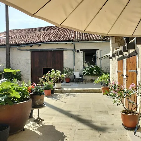 Lägenhet Petit Menot Salles-Lavalette