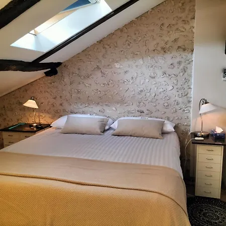 Petit Menot * Salles-Lavalette